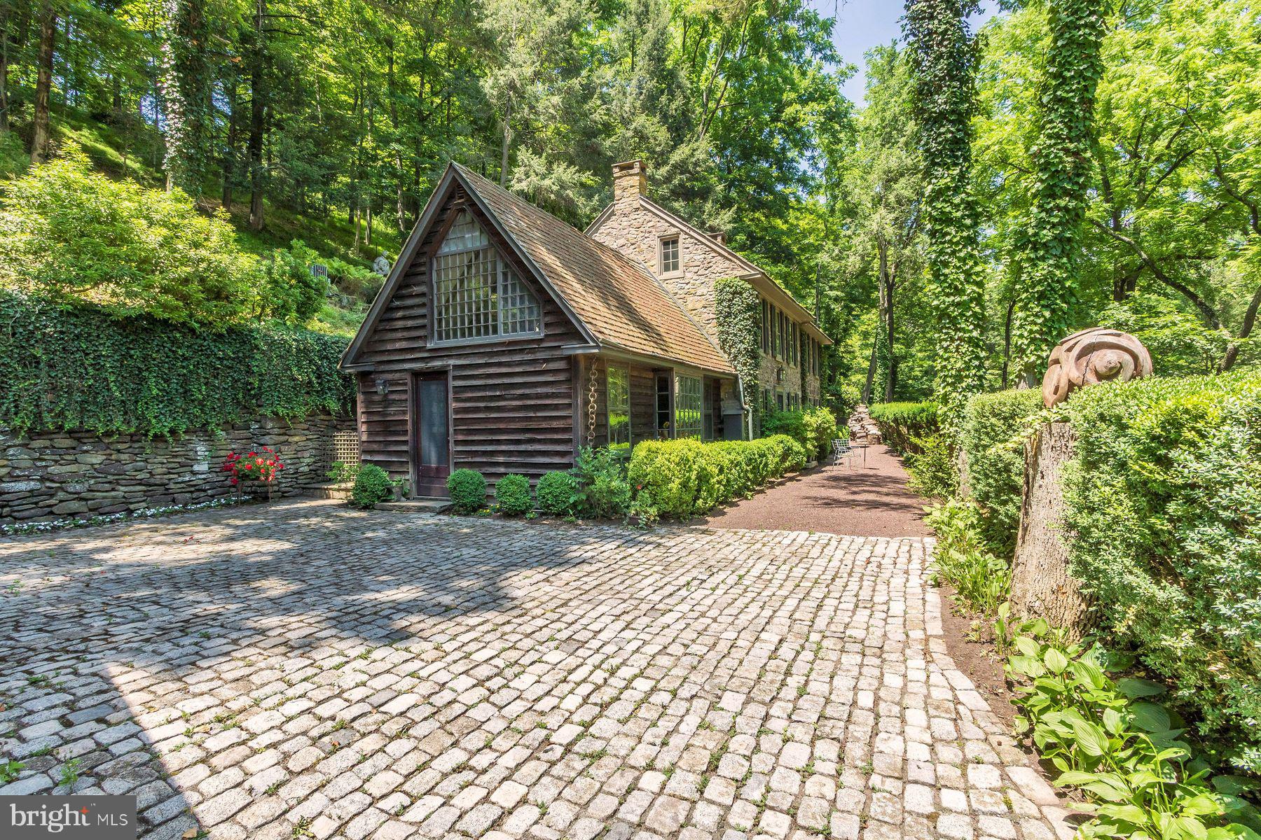 6325 Fleecydale Road Doylestown, PA 18902 - Photo 13 of 69