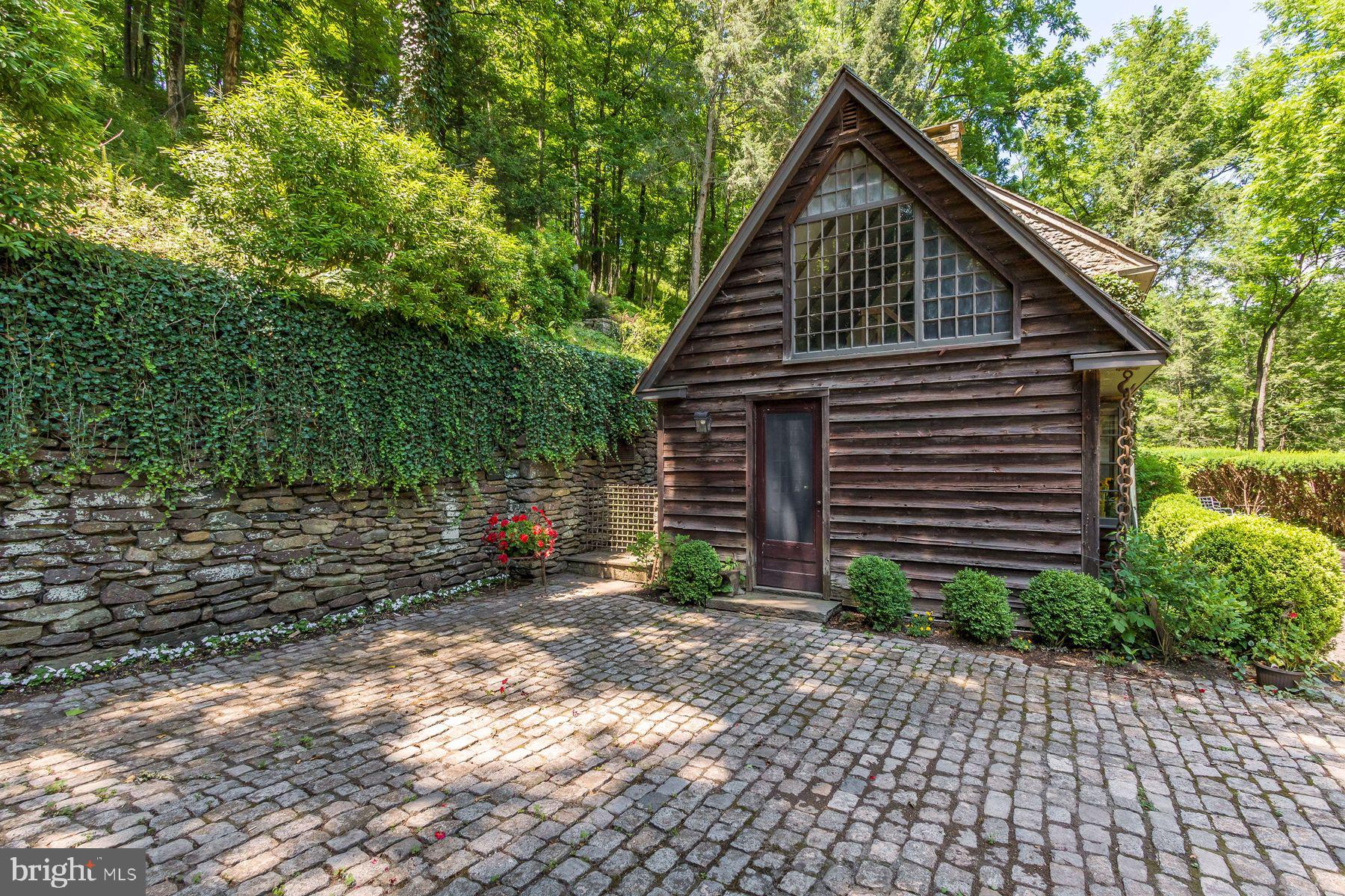 6325 Fleecydale Road Doylestown, PA 18902 - Photo 16 of 69