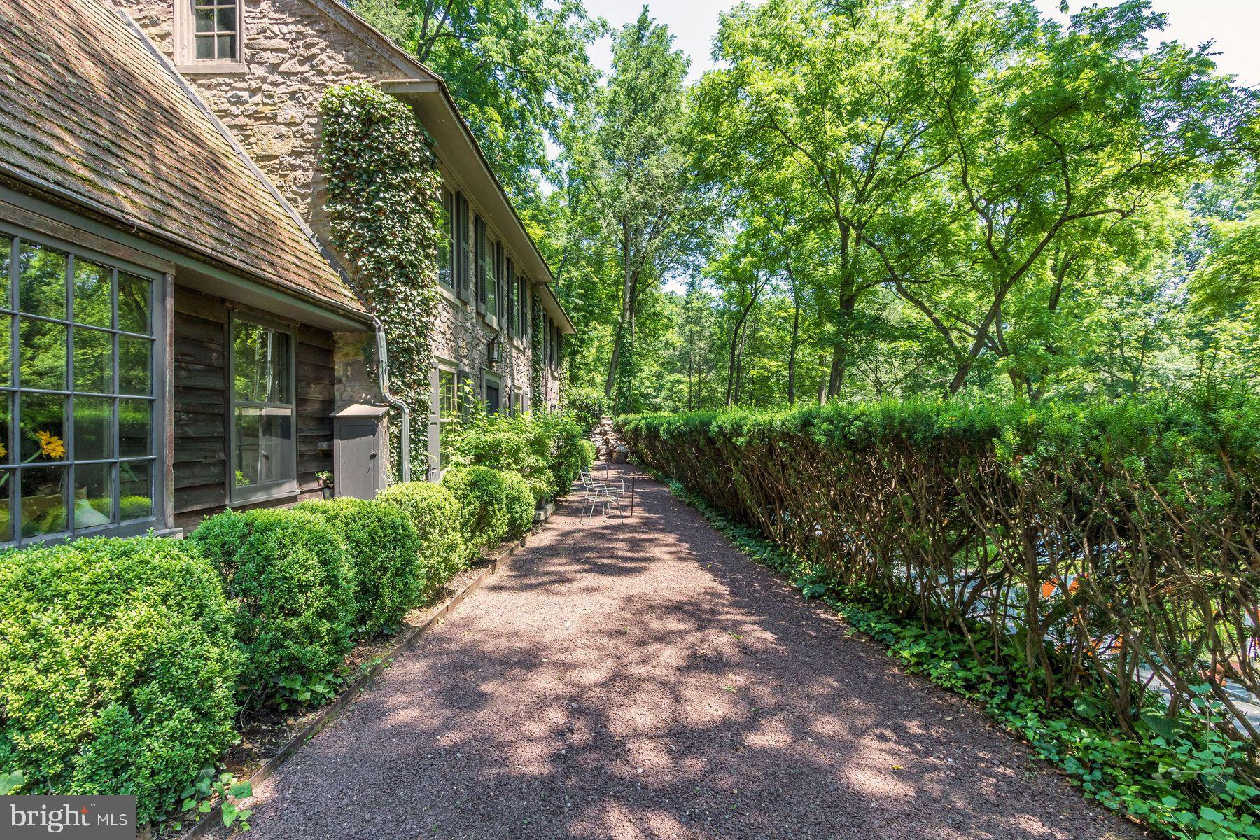 6325 Fleecydale Road Doylestown, PA 18902 - Photo 17 of 69