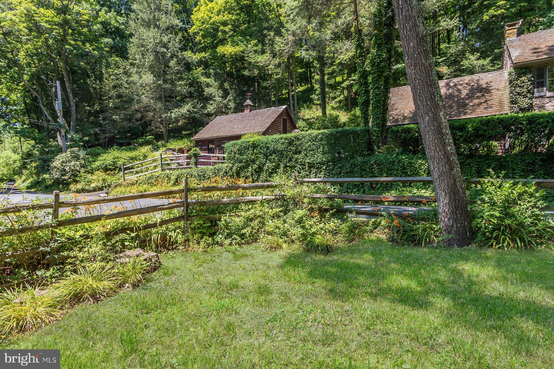 6325 Fleecydale Road Doylestown, PA 18902 - Photo 10 of 69