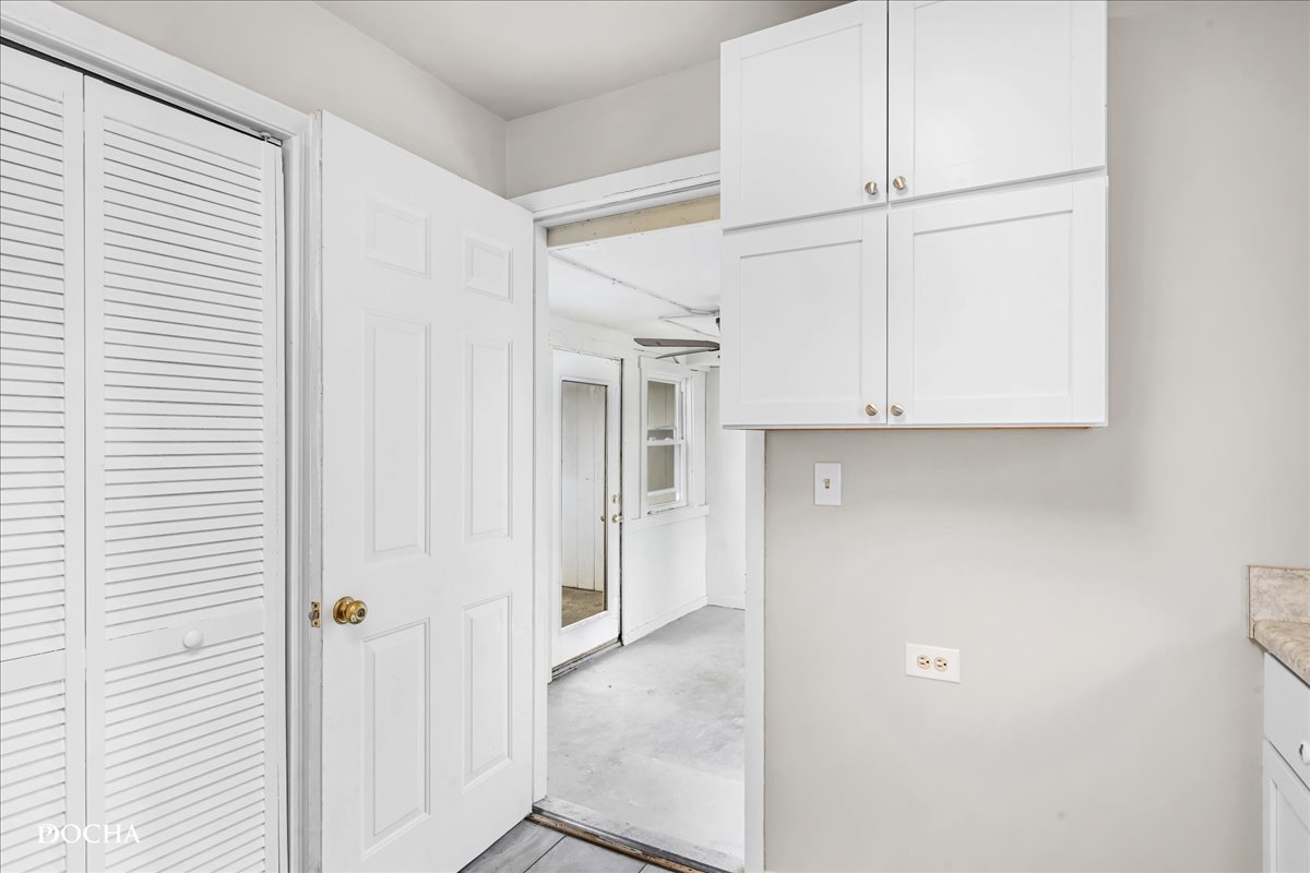 950 North Brainard Street Naperville, IL 60563 - Photo 16 of 23