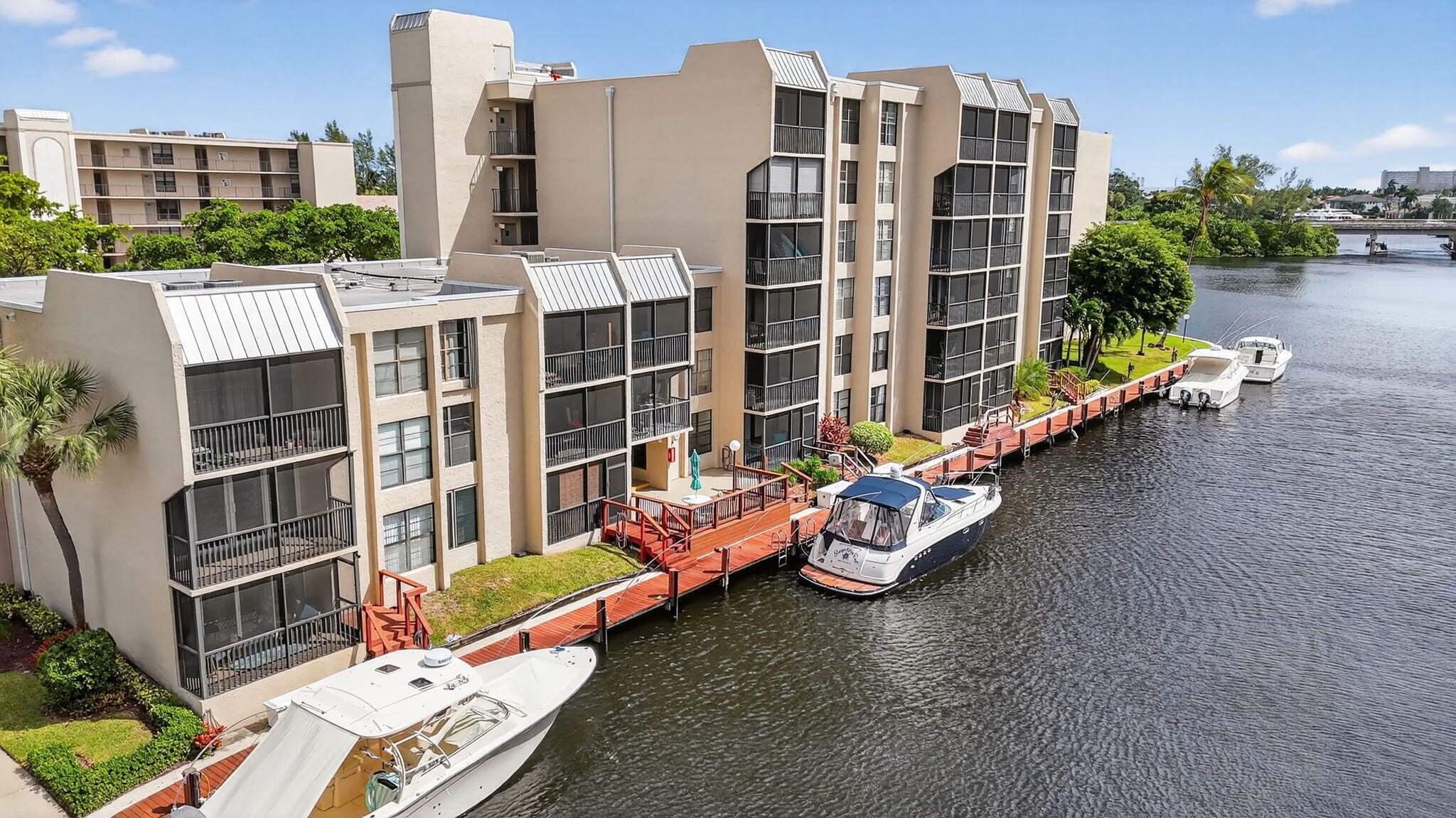 8 Royal Palm Way, Unit 107 Boca Raton, FL 33432 - Photo 55 of 75 56-web-or-mls-DJI_20250316045248_0228_D_