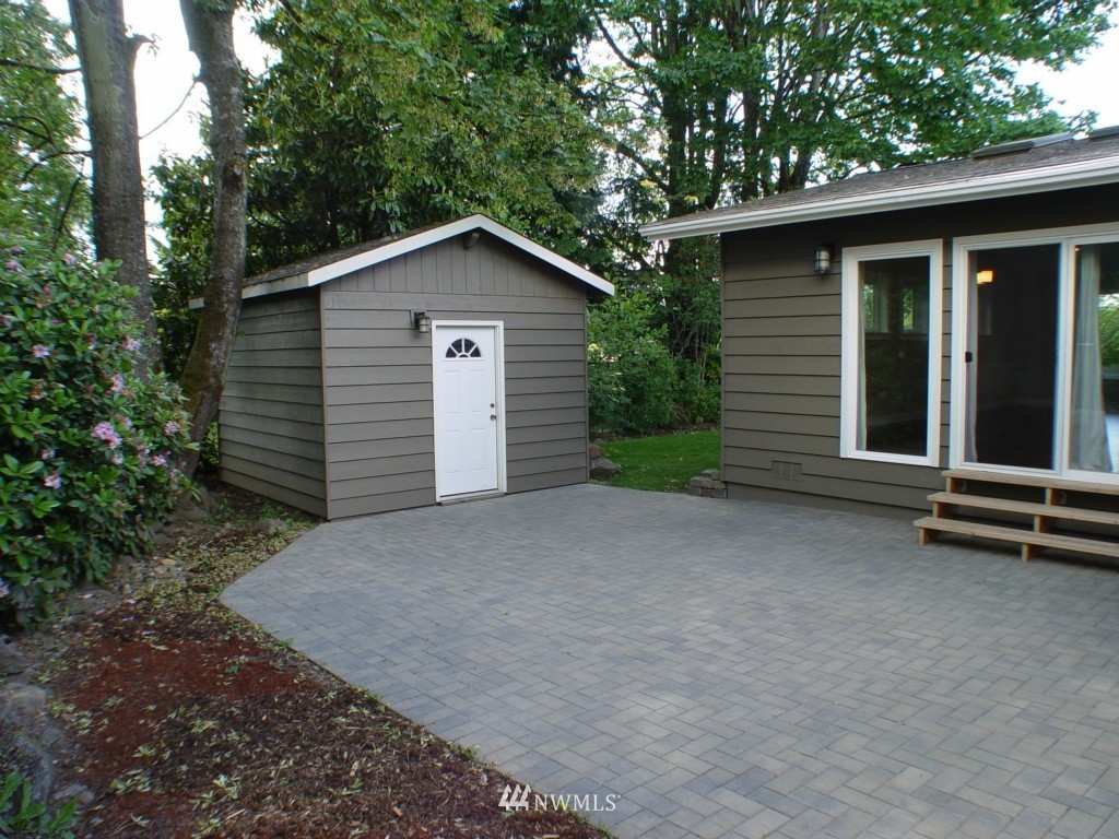 13019 Southeast 188th Place Renton, WA 98058 - Photo 6 of 15 Gallery Image 6
