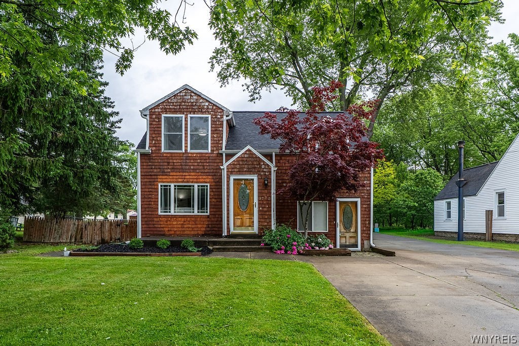 1772 Center Road West Seneca, NY 14224 - Photo 1 of 28