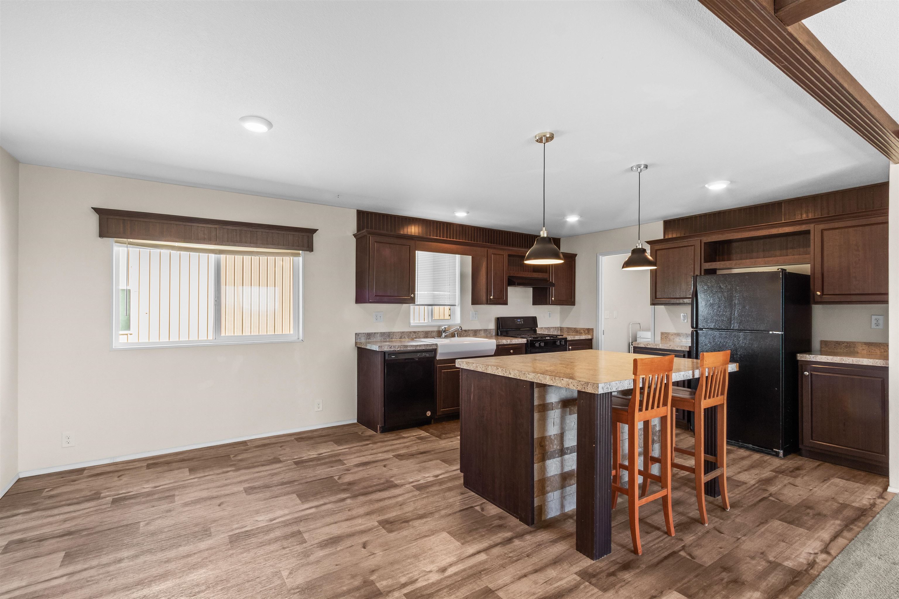 759 33 Road Clifton, CO 81520 - Photo 5 of 35