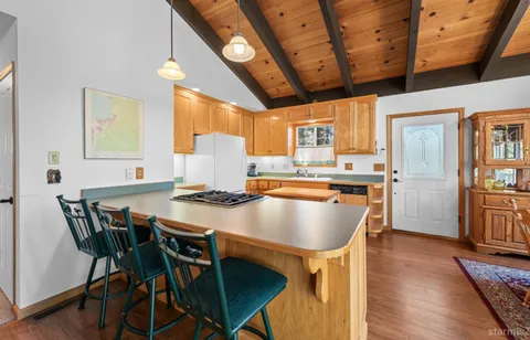 $698,000 | 2480 Sierra House Trail, South Lake Tahoe, CA 96150