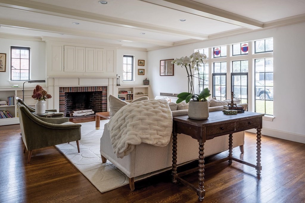 92 Gordon Road Newton, MA 02468 - Photo 2 of 16 a living room with furniture fireplace and window