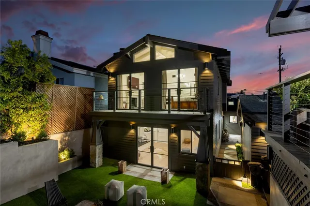 $25,000 | 1012 10th Street, Manhattan Beach, CA 90266