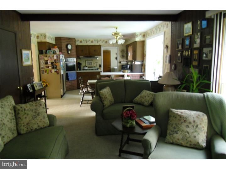 476 Station Road Roebling, NJ 08554 - Photo 7 of 15