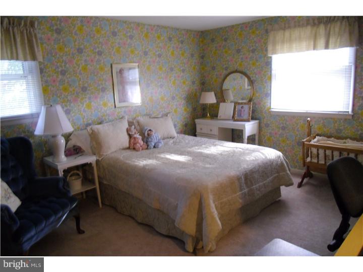 476 Station Road Roebling, NJ 08554 - Photo 9 of 15