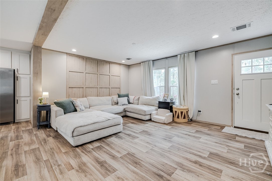 69 Babe Landon Lane Fleming, GA 31309 - Photo 5 of 48 Living Room