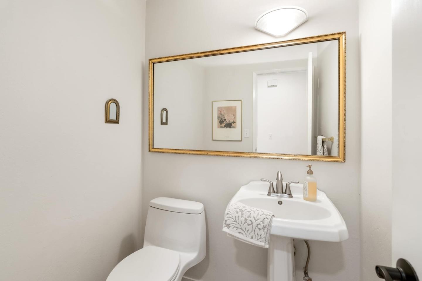 113 Littlefield Road Monterey, CA 93940 - Photo 13 of 33