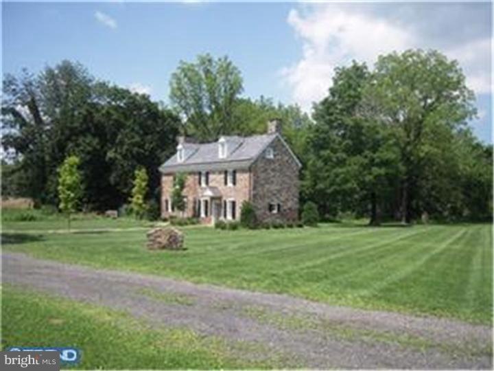 3211 North Sugan Road New Hope, PA 18938 - Photo 2 of 25 Gallery Image 2