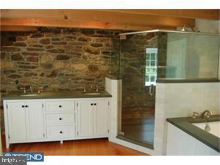 3211 North Sugan Road New Hope, PA 18938 - Photo 11 of 25 Gallery Image 11