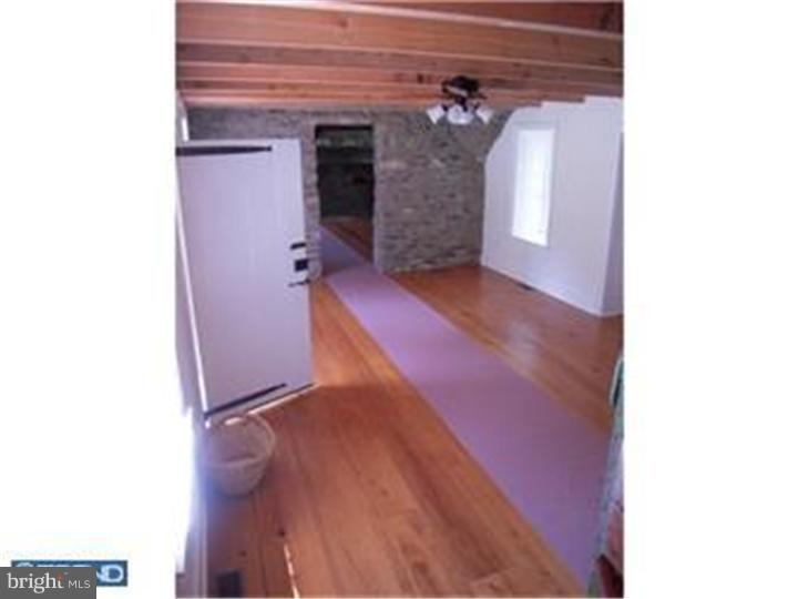 3211 North Sugan Road New Hope, PA 18938 - Photo 7 of 25 Gallery Image 7