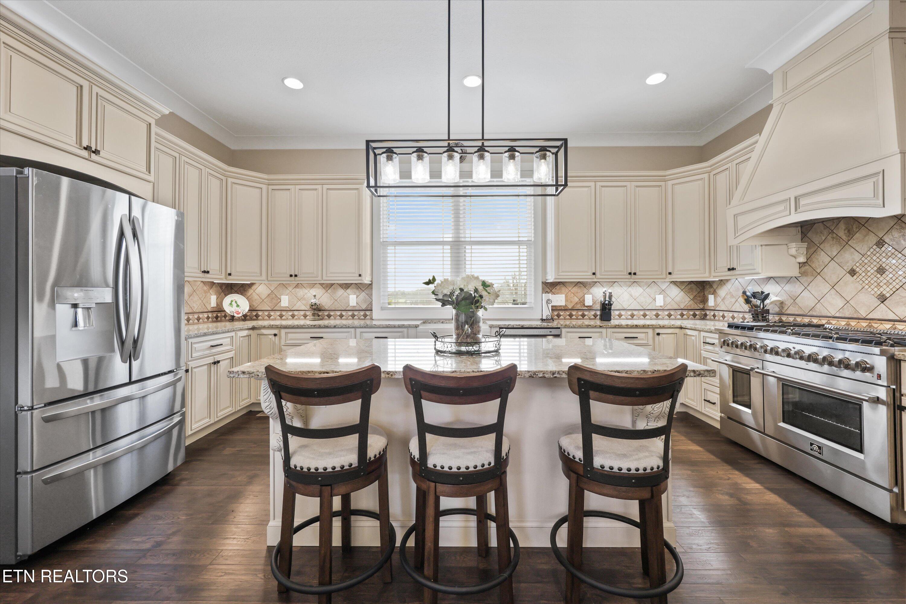 8521 Reed Drive Powell, TN 37849 - Photo 13 of 60 13-8521 Reed Dr 07