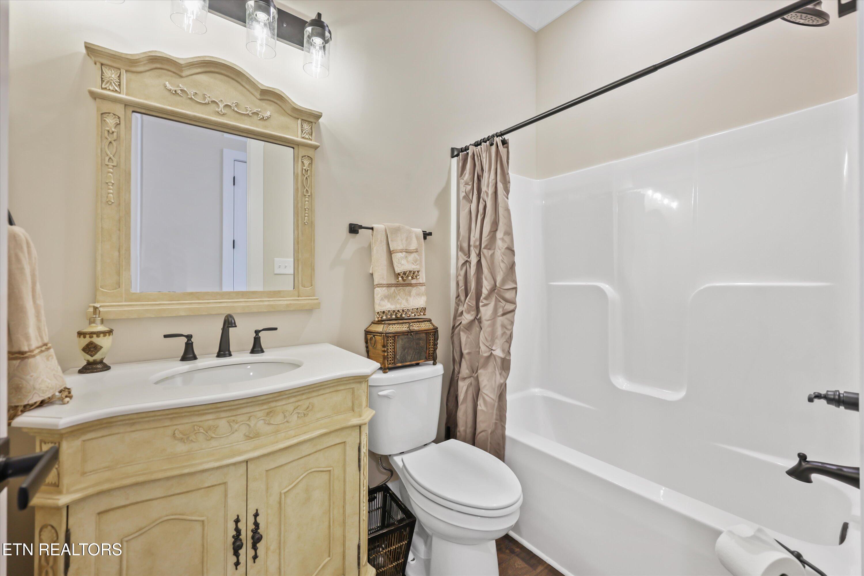 8521 Reed Drive Powell, TN 37849 - Photo 24 of 60 19-8521 Reed Dr 13