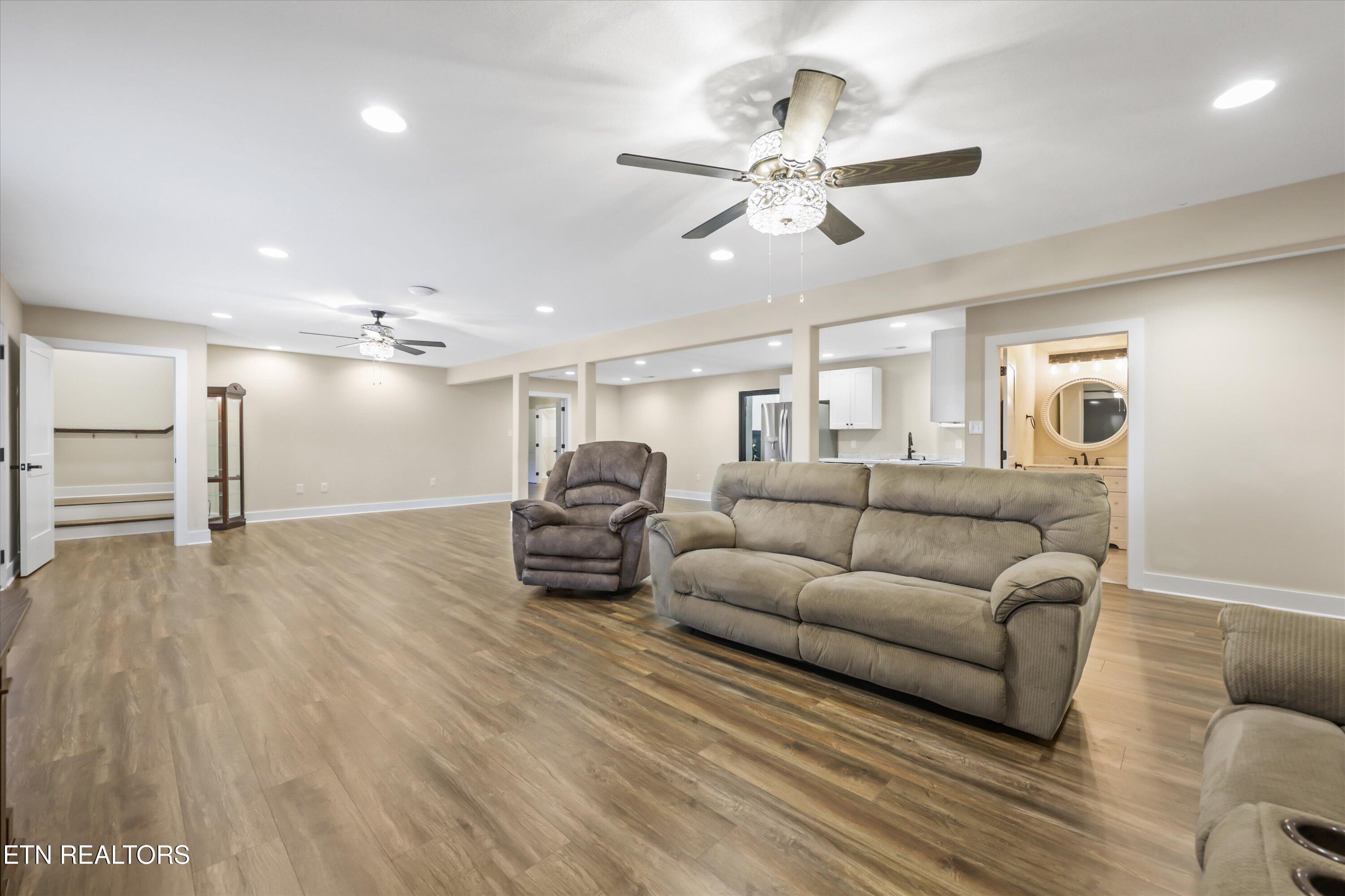 8521 Reed Drive Powell, TN 37849 - Photo 31 of 60 37-8521 Reed Dr 31