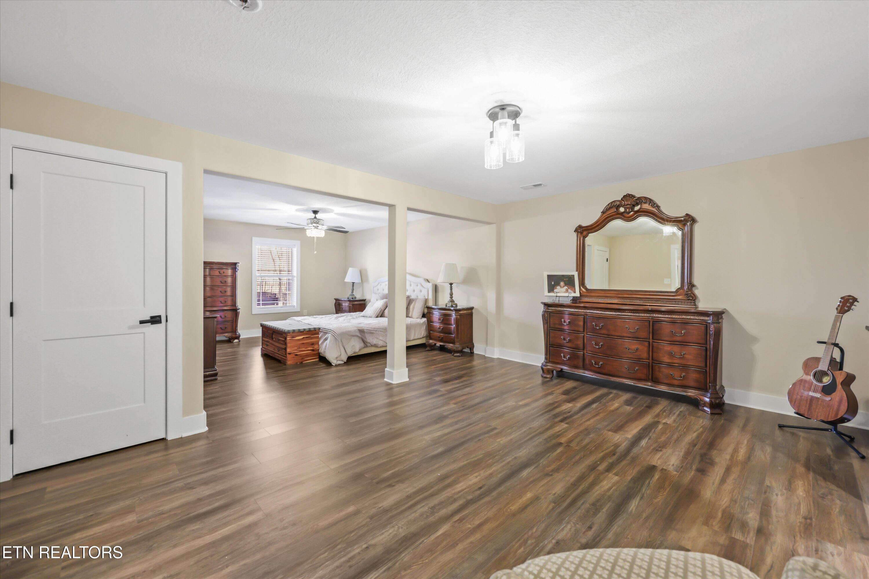 8521 Reed Drive Powell, TN 37849 - Photo 33 of 60 42-8521 Reed Dr 36