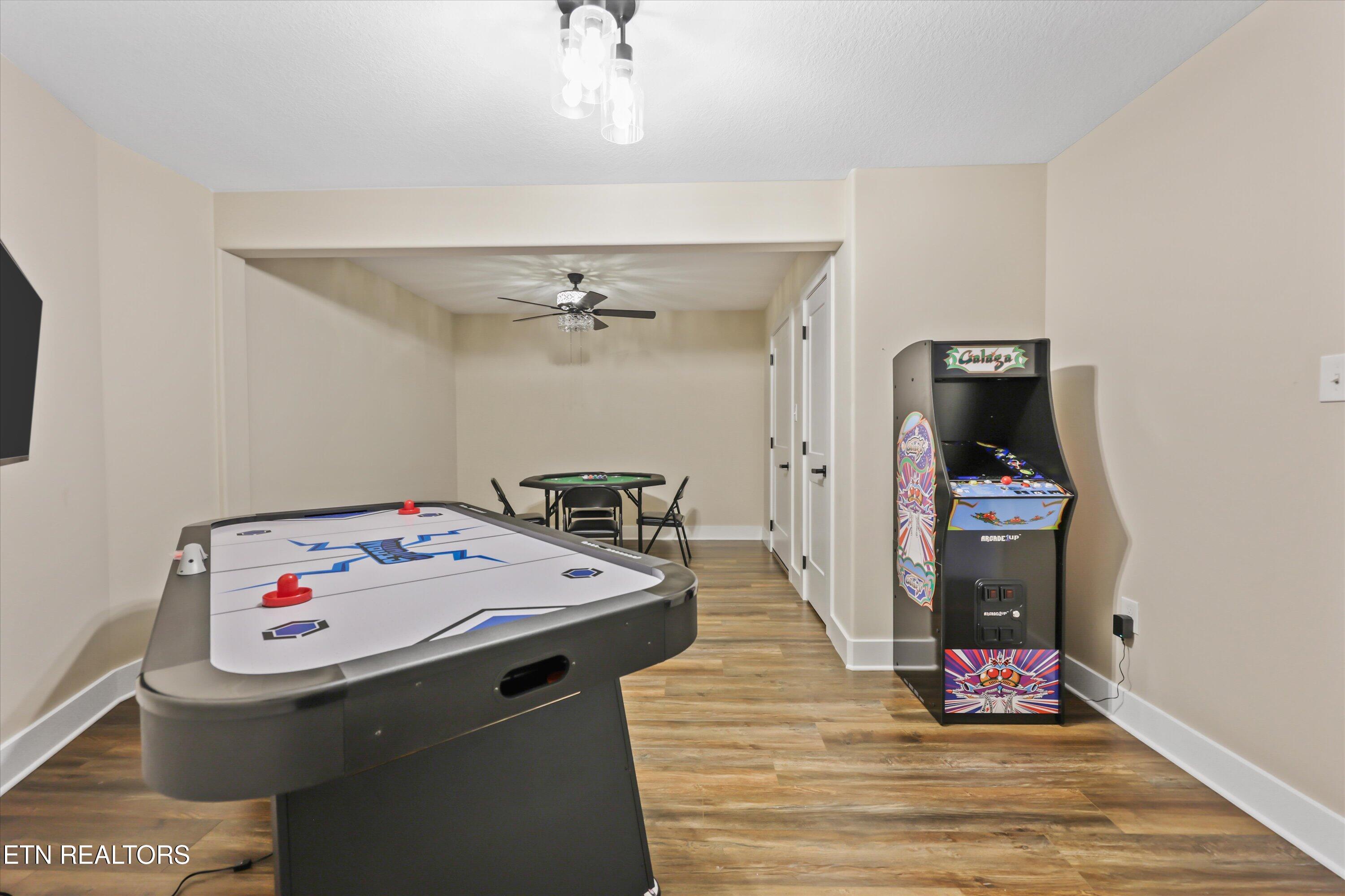 8521 Reed Drive Powell, TN 37849 - Photo 37 of 60 47-8521 Reed Dr 41