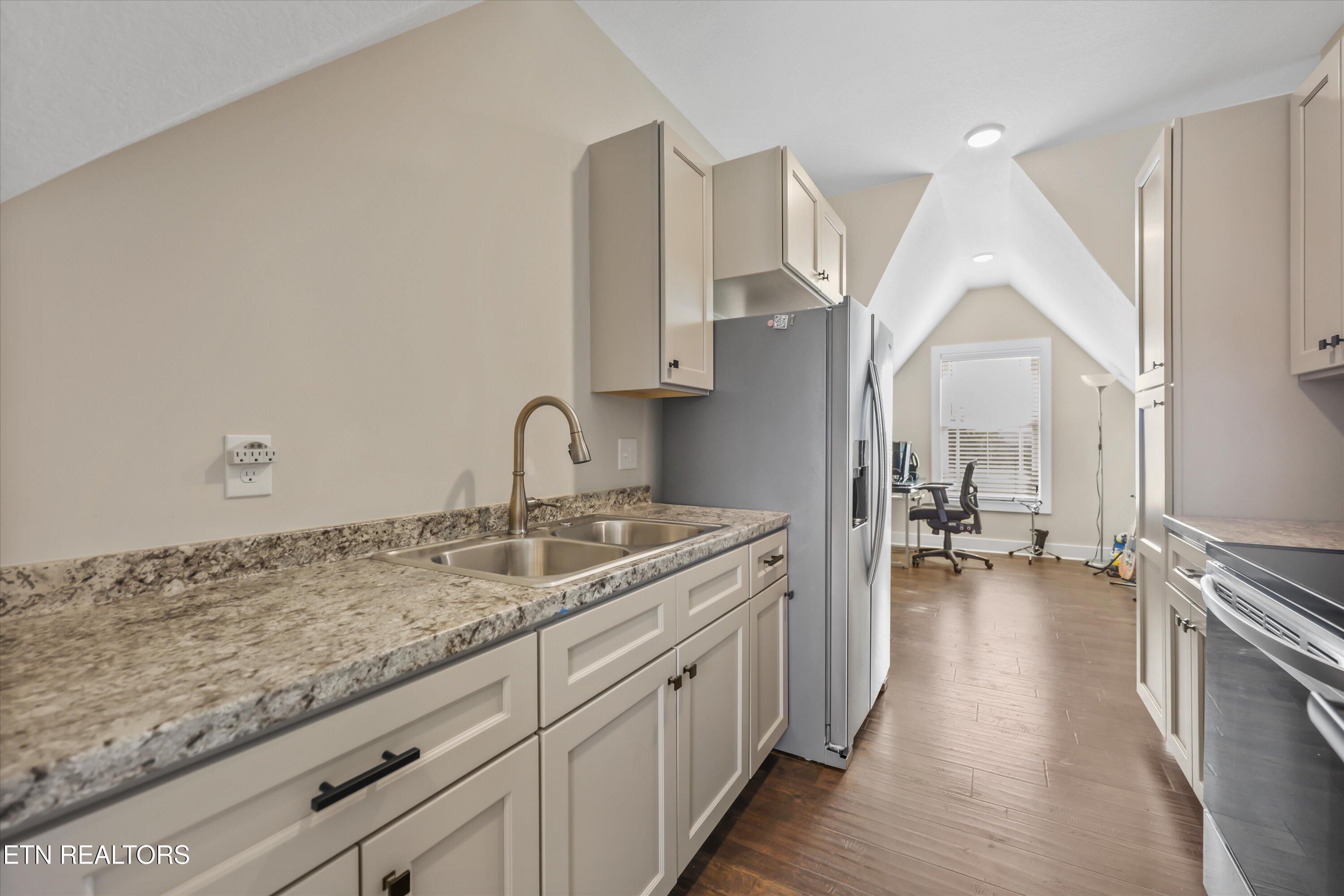 8521 Reed Drive Powell, TN 37849 - Photo 42 of 60 29-8521 Reed Dr 23