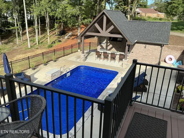 $1,749,999 | 8521 Reed Drive, Powell, TN 37849