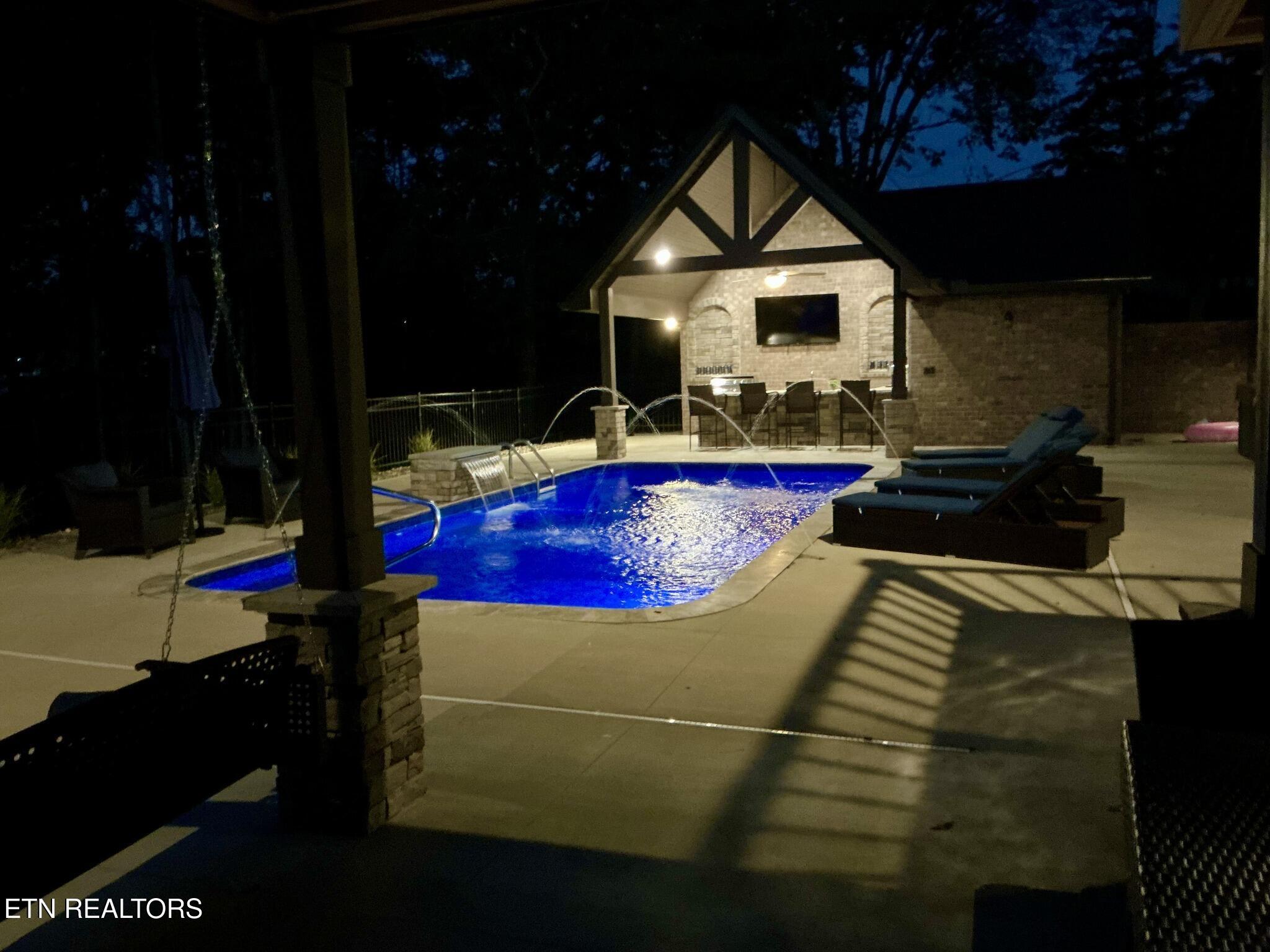 8521 Reed Drive Powell, TN 37849 - Photo 54 of 60 537557607_748332451438087_70784869207615