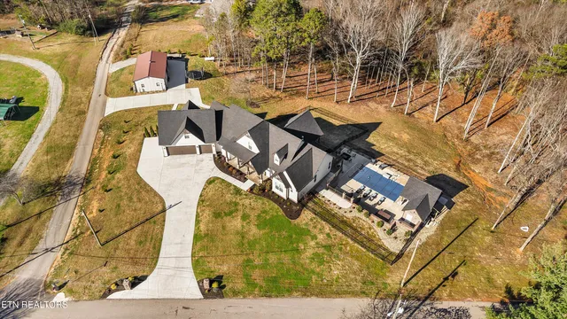$1,749,999 | 8521 Reed Drive, Powell, TN 37849