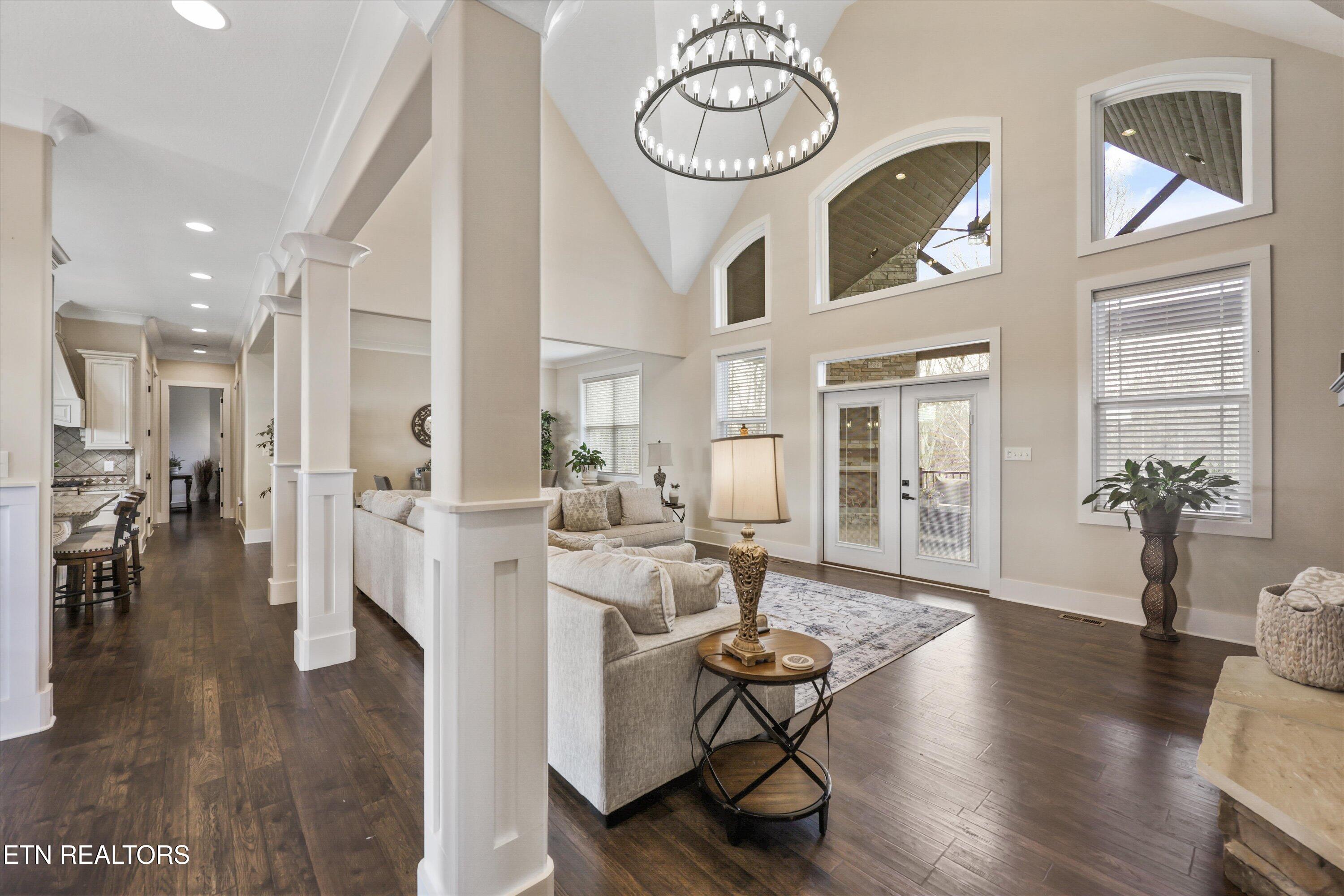 8521 Reed Drive Powell, TN 37849 - Photo 9 of 60 08-8521 Reed Dr 02