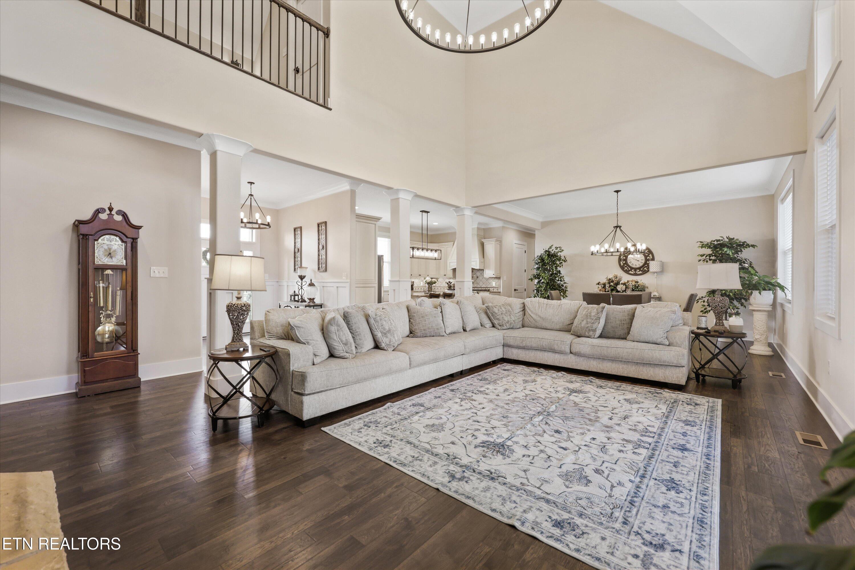 8521 Reed Drive Powell, TN 37849 - Photo 10 of 60 10-8521 Reed Dr 04