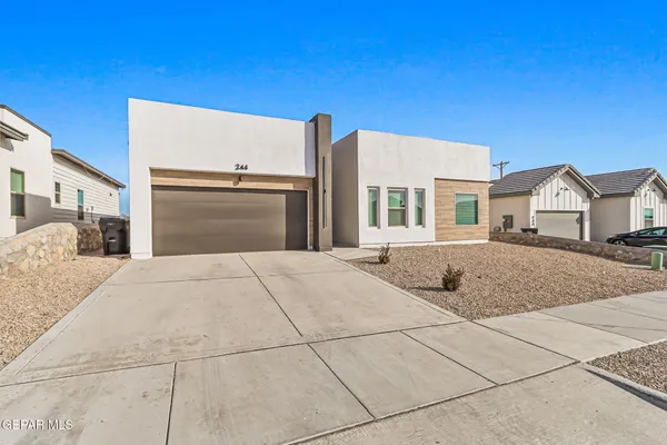 a house view with a outdoor space