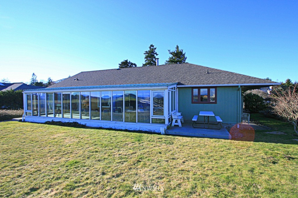 8026 Comox Road Birch Bay, WA 98230 - Photo 1 of 22 Gallery Image 1