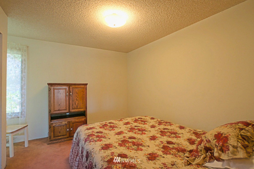 8026 Comox Road Birch Bay, WA 98230 - Photo 14 of 22 Gallery Image 14