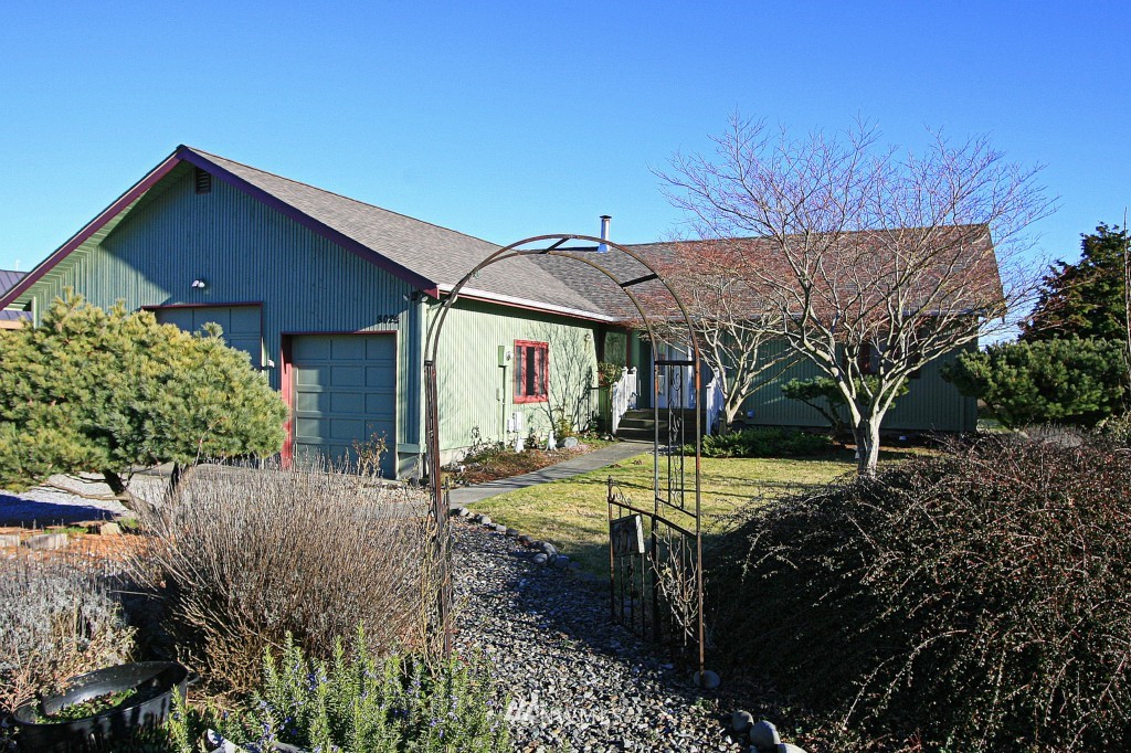 8026 Comox Road Birch Bay, WA 98230 - Photo 18 of 22 Gallery Image 18