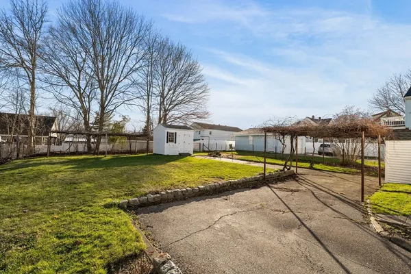 $575,000 | 9 Blinns Court, Taunton, MA 02780