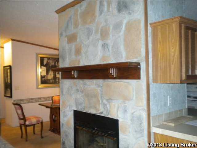 870 Locust Grove Road Bonnieville, KY 42713 - Photo 7 of 16 Additional Photo