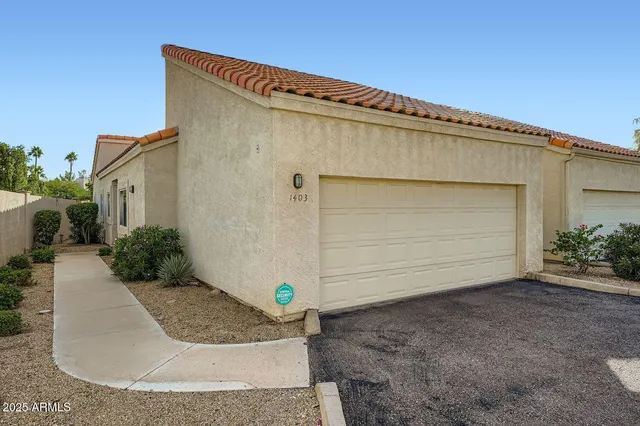 $365,000 | 7101 West Beardsley Road, Unit 1403, Glendale, AZ 85308