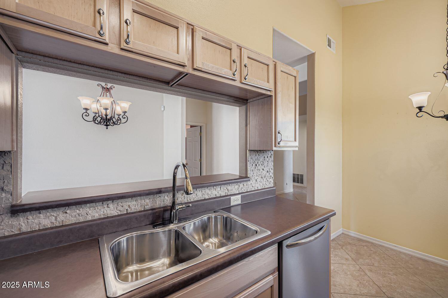 7101 West Beardsley Road, Unit 1403 Glendale, AZ 85308 - Photo 13 of 33 7101 W Beardsley RD - Web Quality - 013