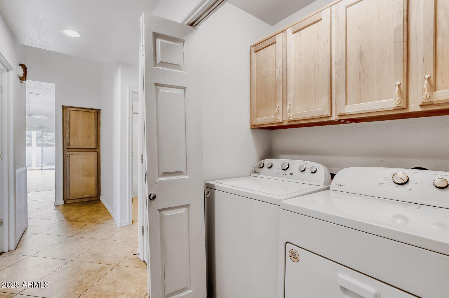 7101 West Beardsley Road, Unit 1403 Glendale, AZ 85308 - Photo 33 of 40 a utility room with dryer and washer