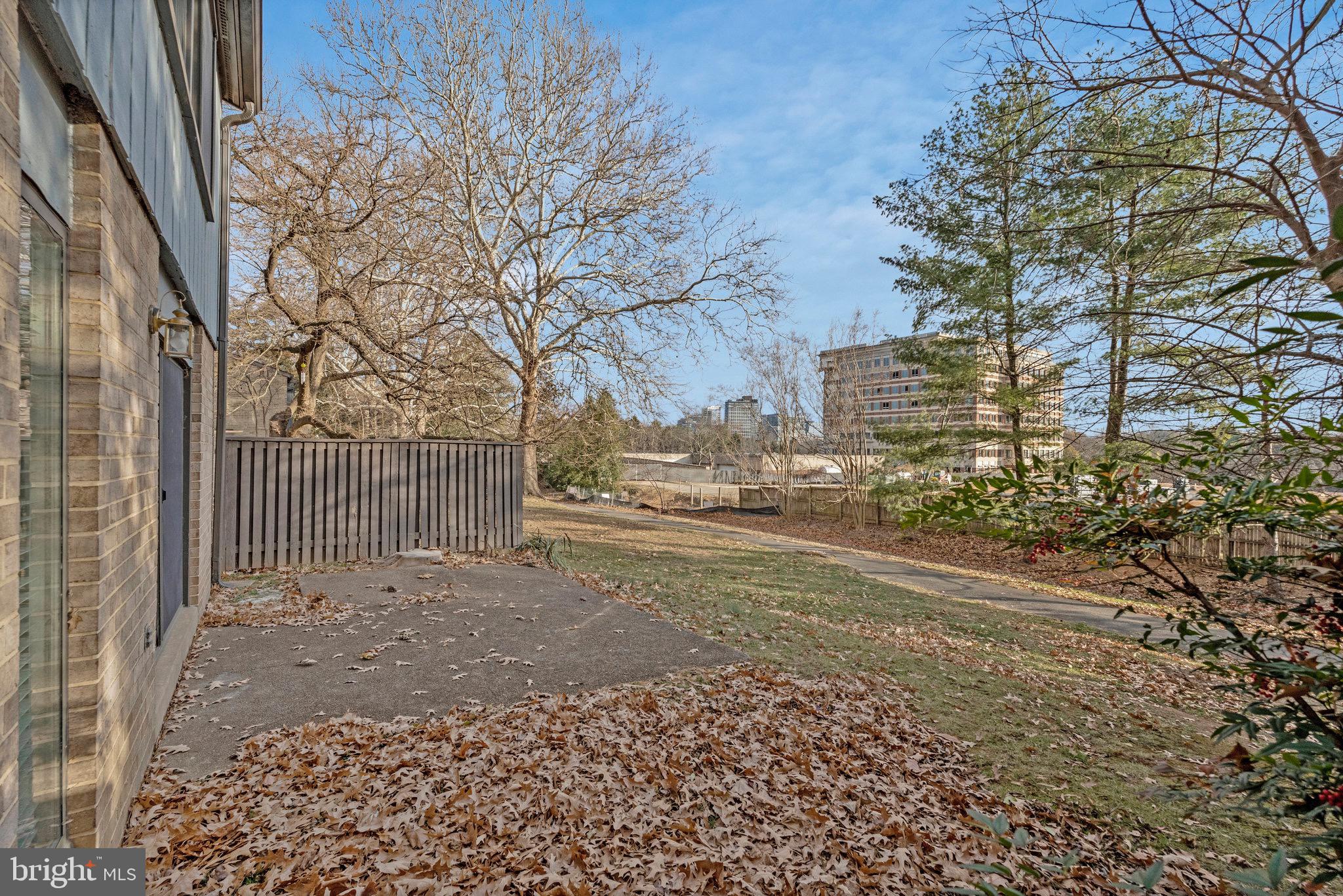 1801 Ivy Oak Square, Unit 65 Reston, VA 20190 - Photo 39 of 43