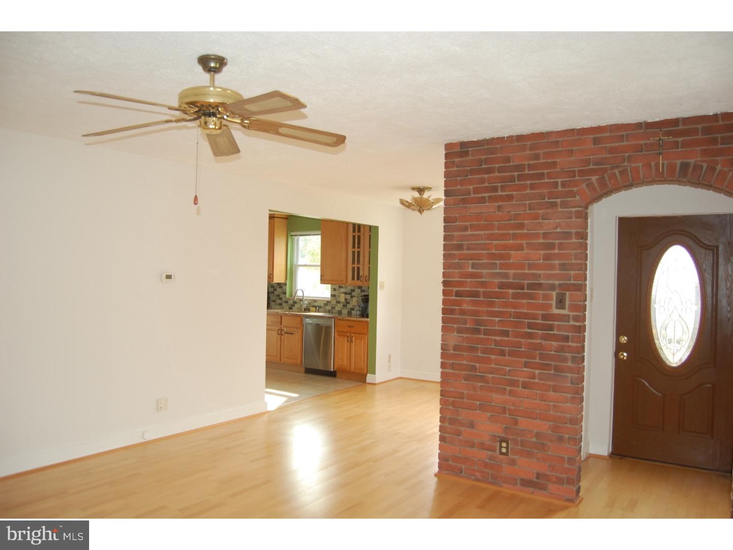 9216 Puritan Road Philadelphia, PA 19114 - Photo 2 of 12 Gallery Image 2
