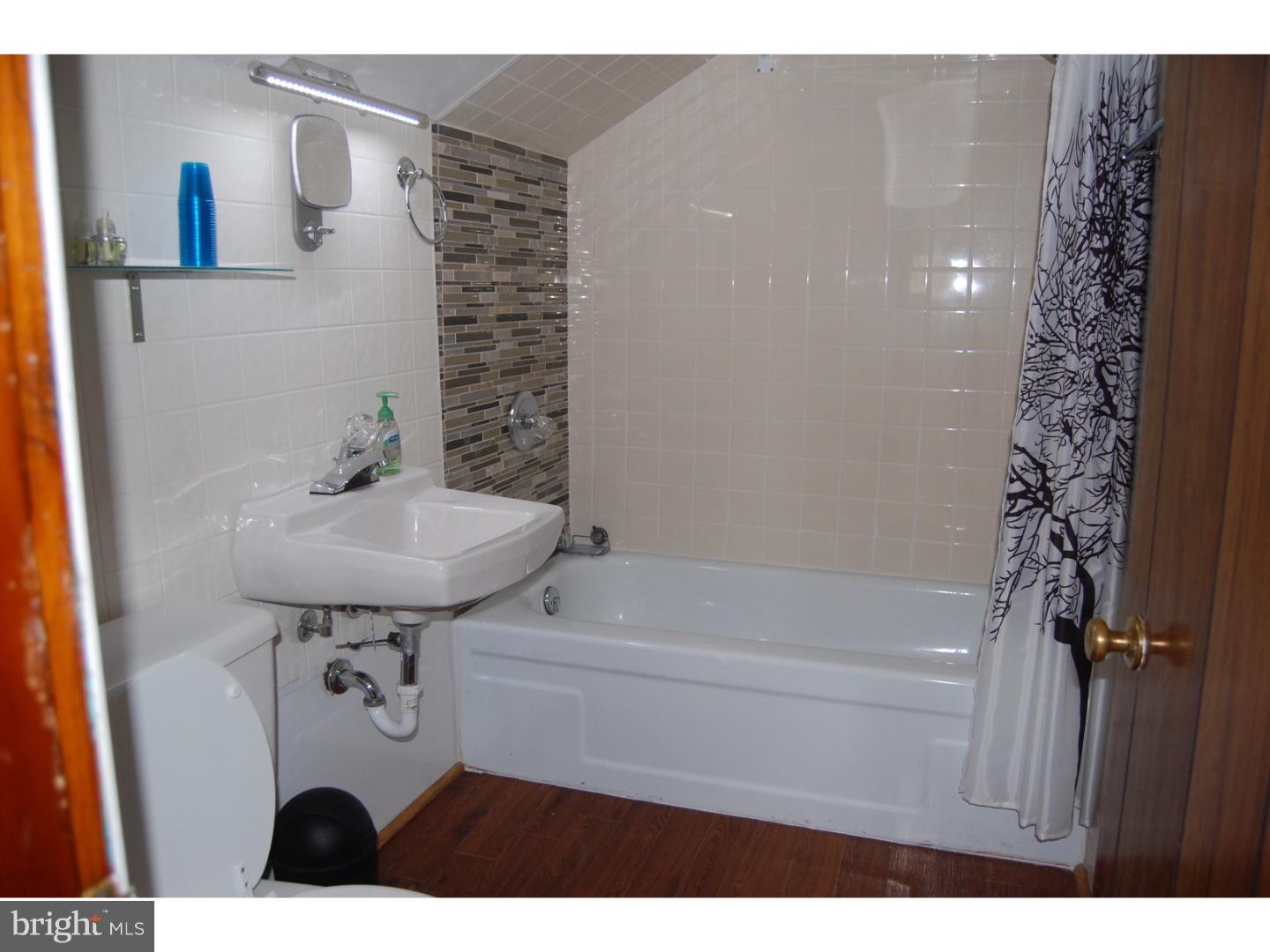9216 Puritan Road Philadelphia, PA 19114 - Photo 9 of 12 Gallery Image 9