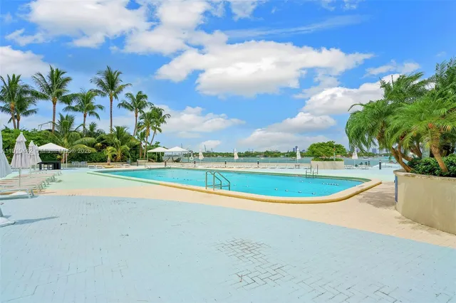 $249,000 | 1200 West Avenue, Unit PH12, Miami Beach, FL 33139