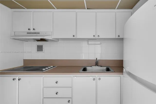 $249,000 | 1200 West Avenue, Unit PH12, Miami Beach, FL 33139