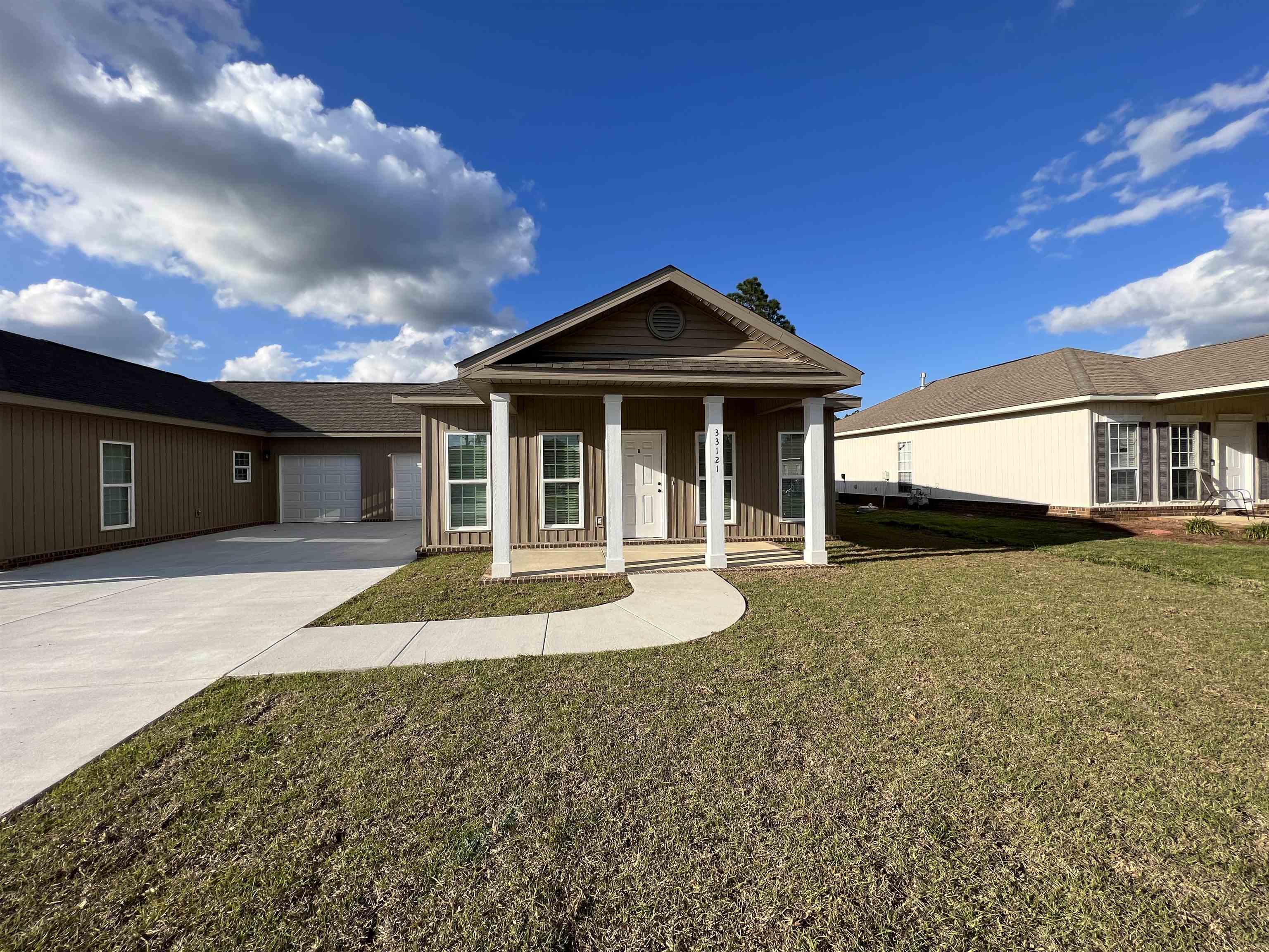 33720 -B Stables Drive, Unit B Daphne, AL 36527 - Photo 1 of 17 Front Of Structure