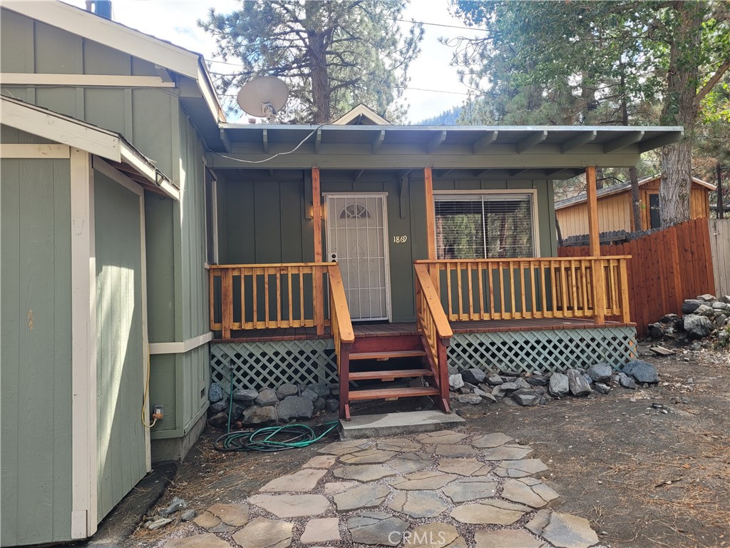 1869 Thrush Road Wrightwood, CA 92397 - Photo 2 of 30