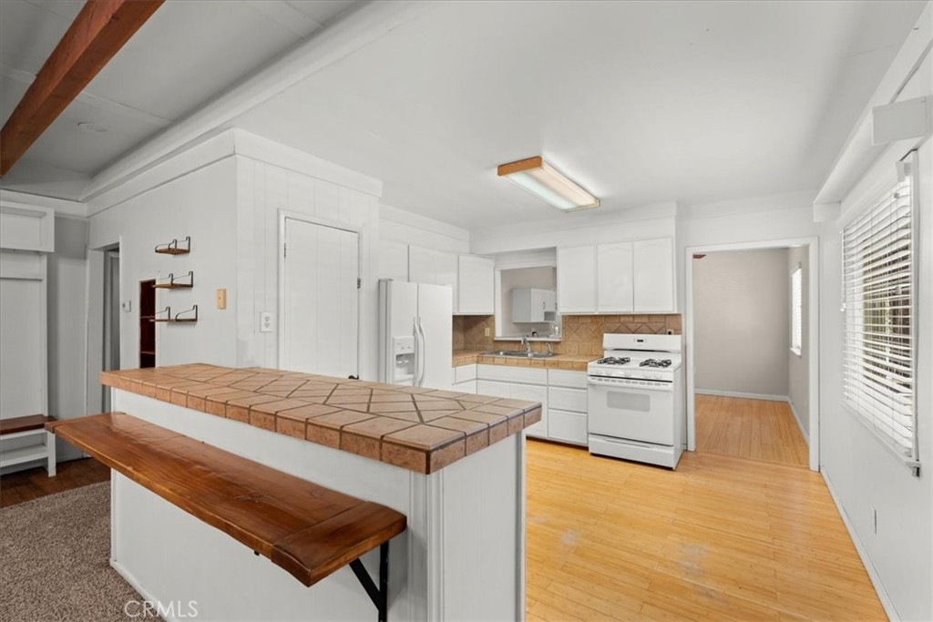 1869 Thrush Road Wrightwood, CA 92397 - Photo 7 of 30