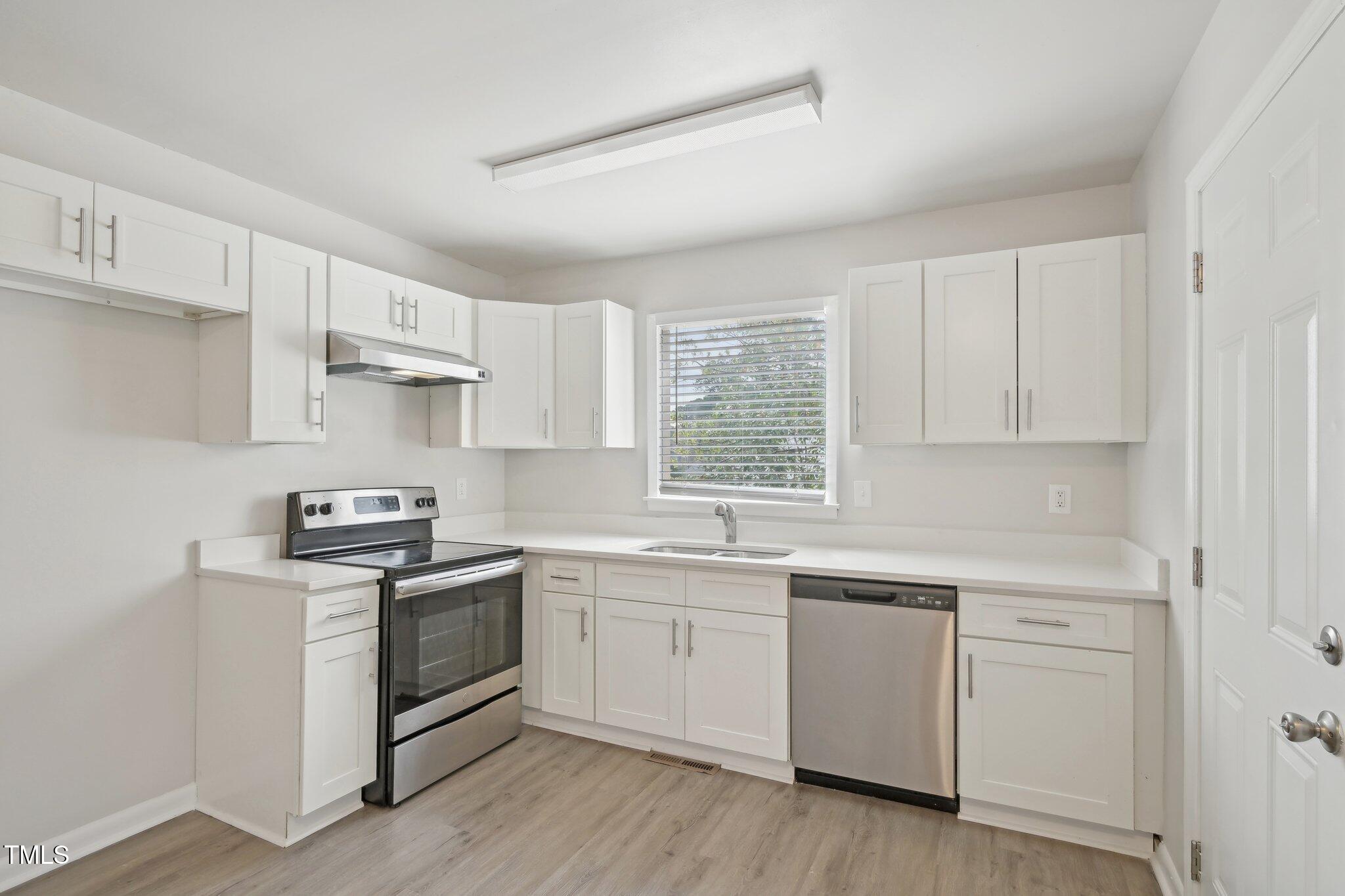 5218 Revere Road Durham, NC 27713 - Photo 11 of 46 12-web-or-mls-Revere Rd-012