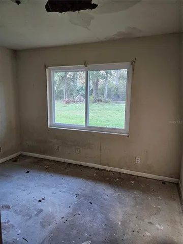 a view of a partially built entryway