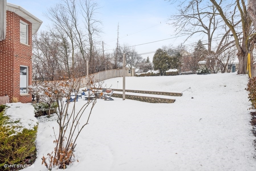 613 Lakeside Drive Hinsdale, IL 60521 - Photo 17 of 23